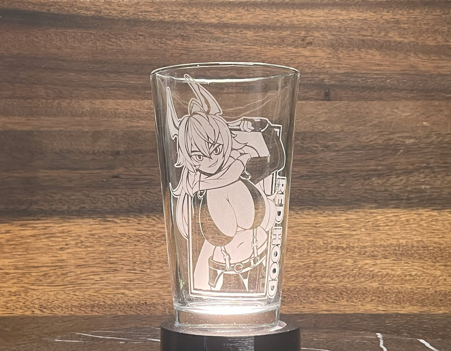 Nikke: Goddess of Victory - Red Hood | Etched Pint Glass