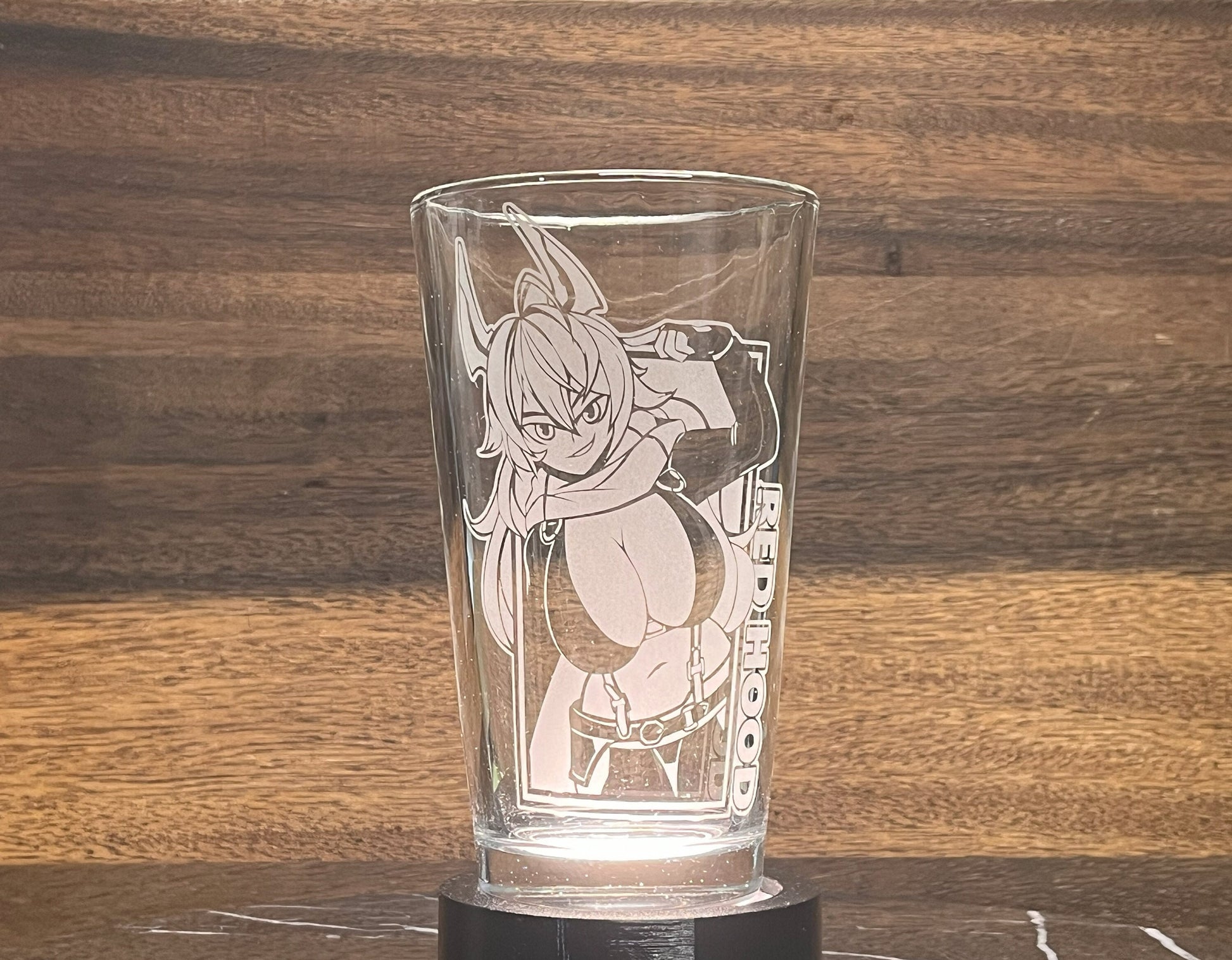 Nikke: Goddess of Victory - Red Hood | Etched Pint Glass